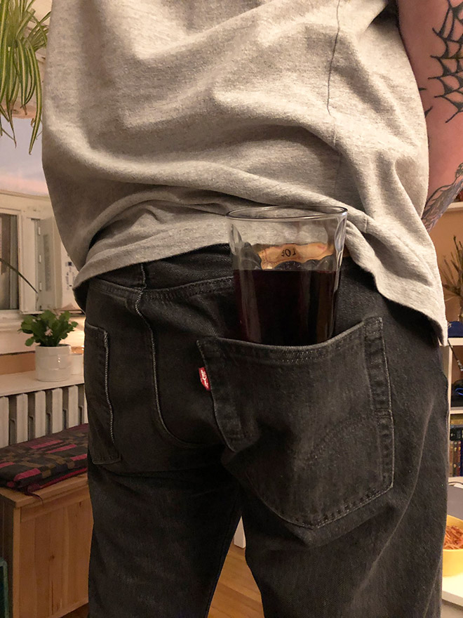 Is this the worst way to hold a drink?