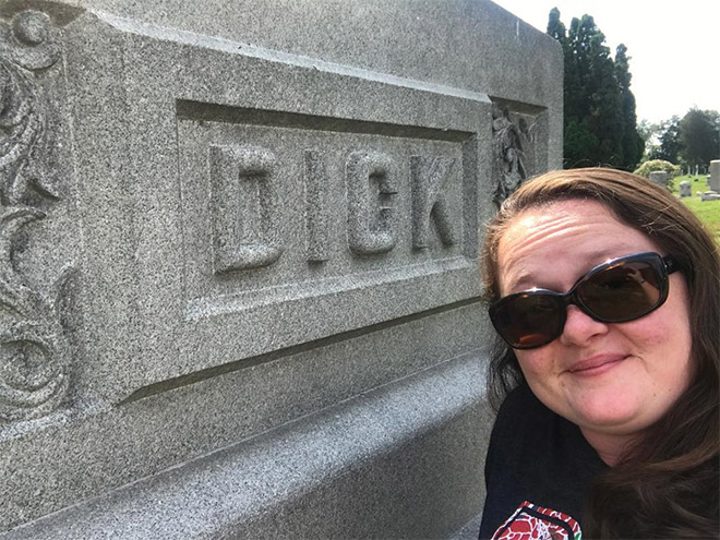 #CemeterySelfie