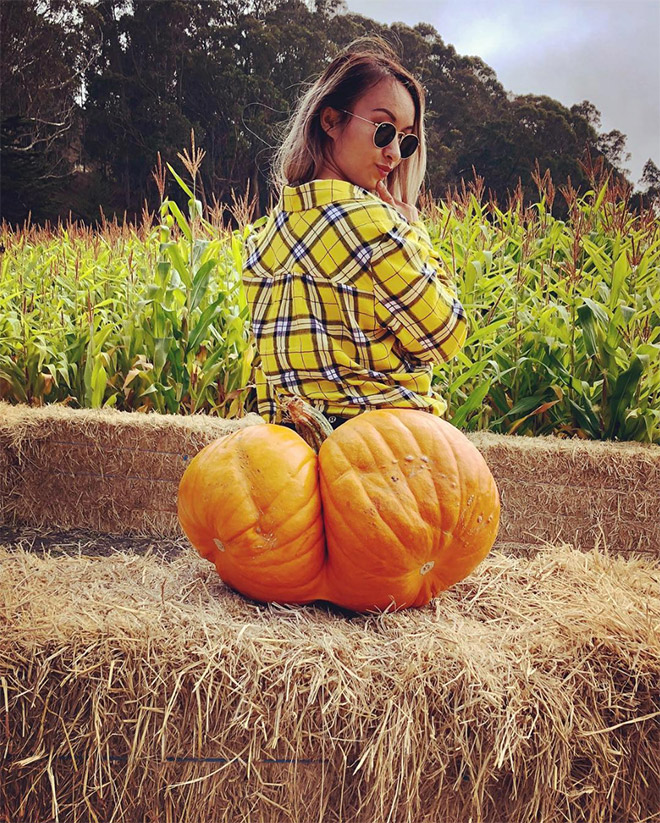 Beautiful pumpkin butt.