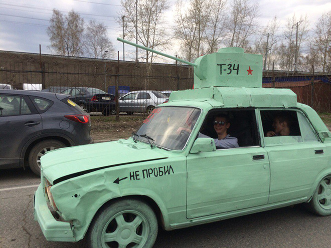 Russians love turning their cars into tanks.