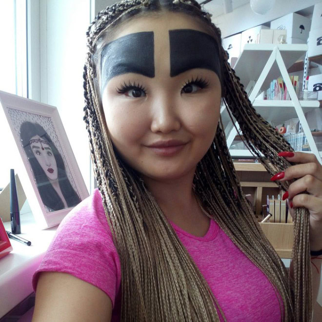 If your eyebrows doesn't take up the biggest part of your face, you're doing it wrong.