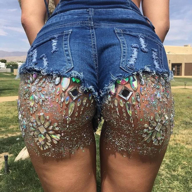 Glitter butt.