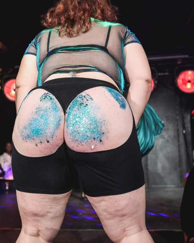 Glitter butt.